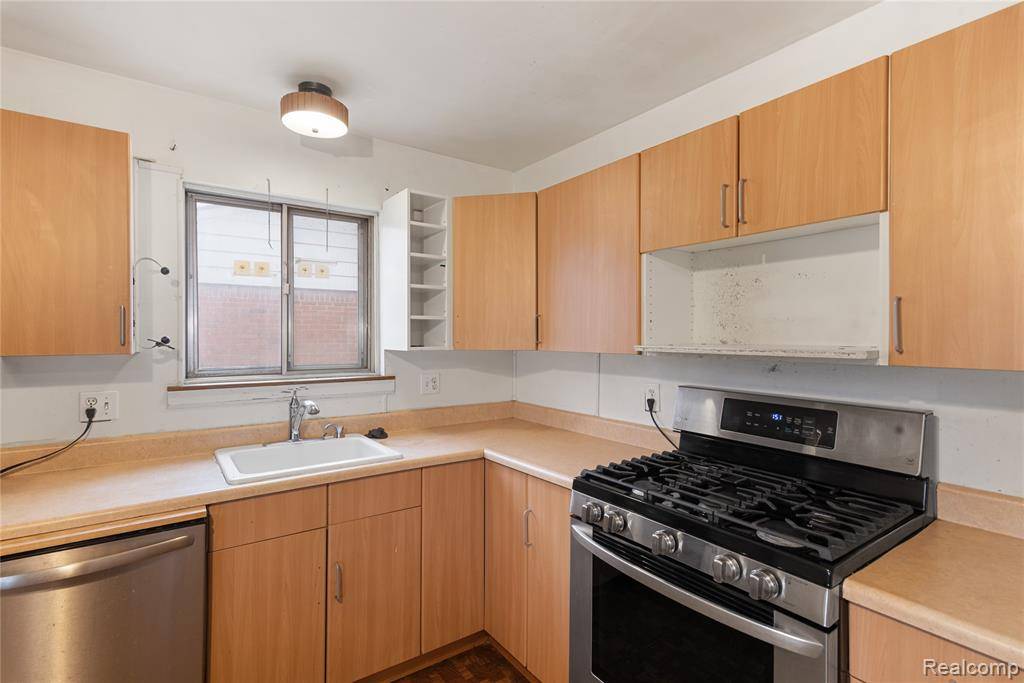 Westland, MI 48186,471 S Wildwood Street