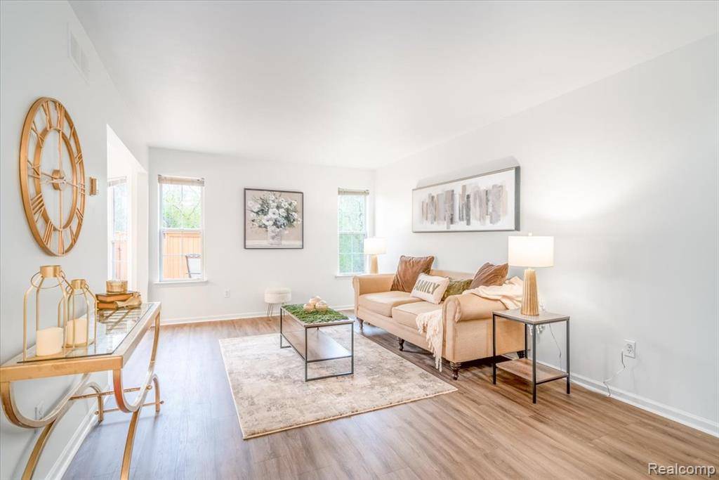 Canton, MI 48188,4509 Hunters E Circle