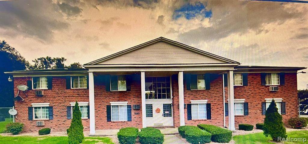 Detroit, MI 48219,19160 Winston Street