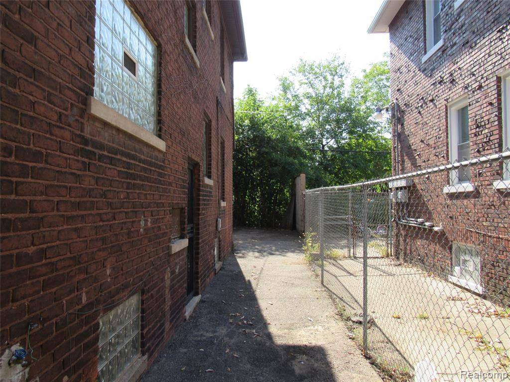 Detroit, MI 48238,2971 W Buena Vista Street