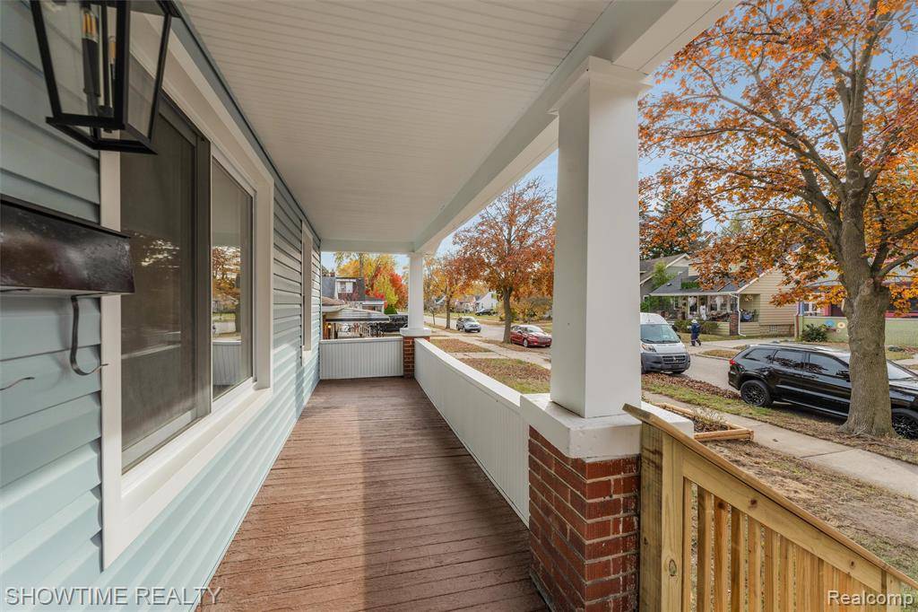 Ferndale, MI 48220,860 Gardendale Street