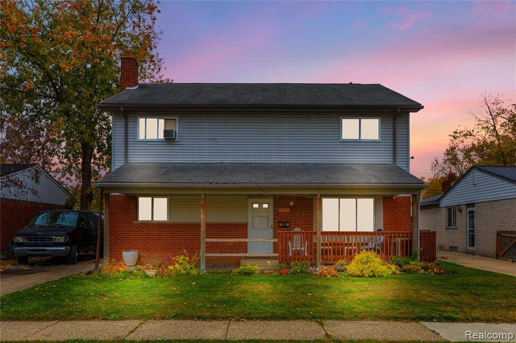 Romulus, MI 48174,9274 Chamberlain Street