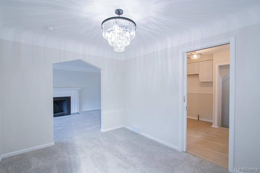 Detroit, MI 48221,16896 Manor Street