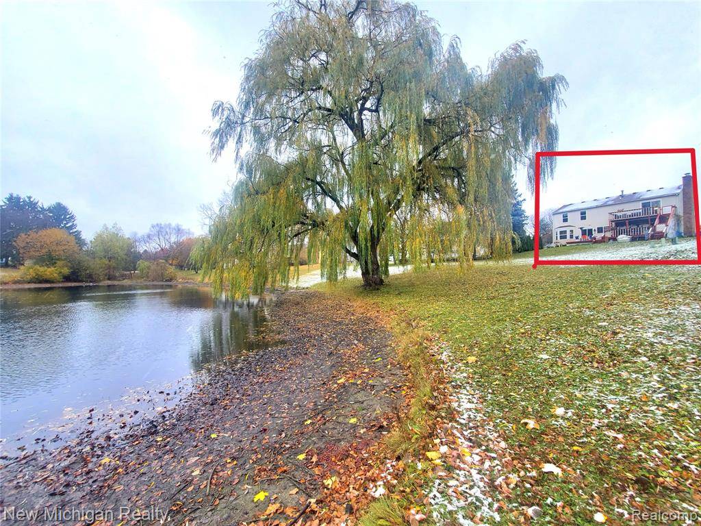 Farmington Hills, MI 48331,34730 Bunker Hill Drive