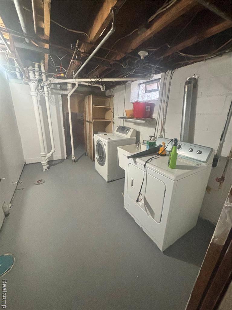 Dearborn, MI 48126,5452 Mead Street