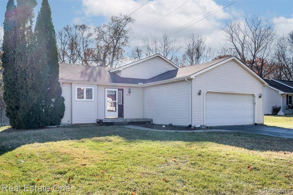 Waterford, MI 48327,7053 Pershing