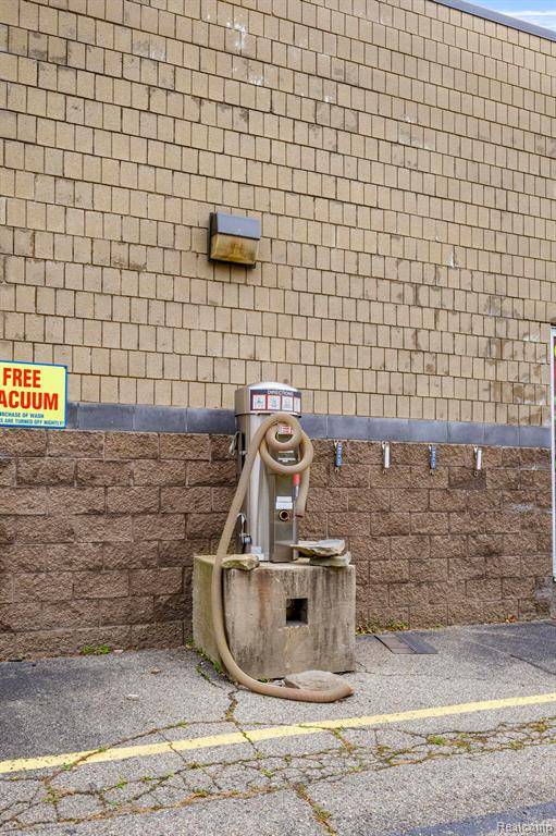 Canton, MI 48187,42637 Joy Road