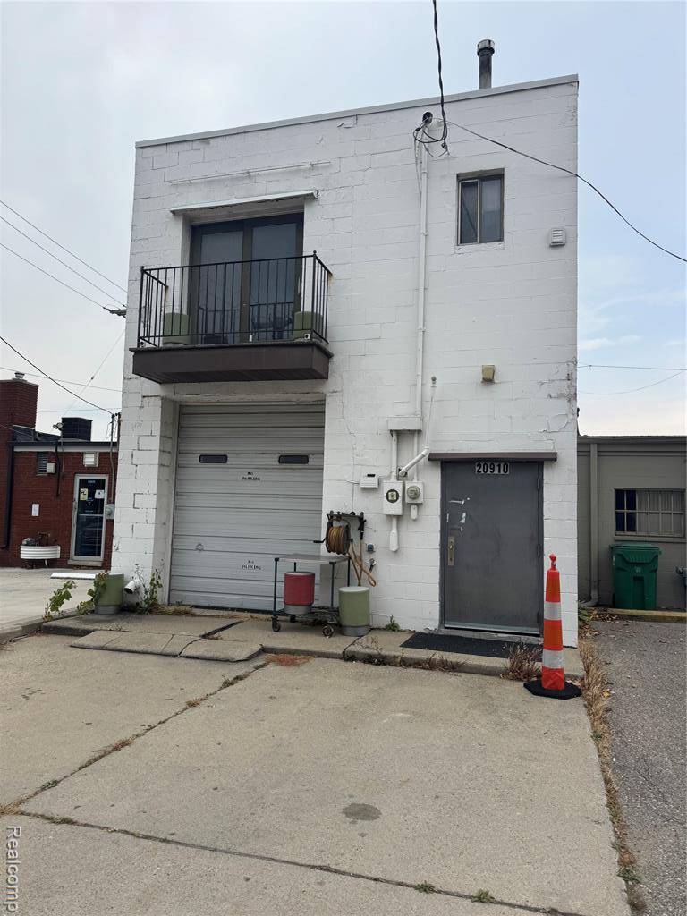 Eastpointe, MI 48021,20908 Kelly