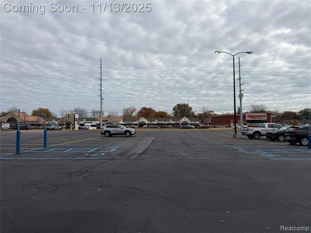 Clinton Twp, MI 48035,36831 GARFIELD RD