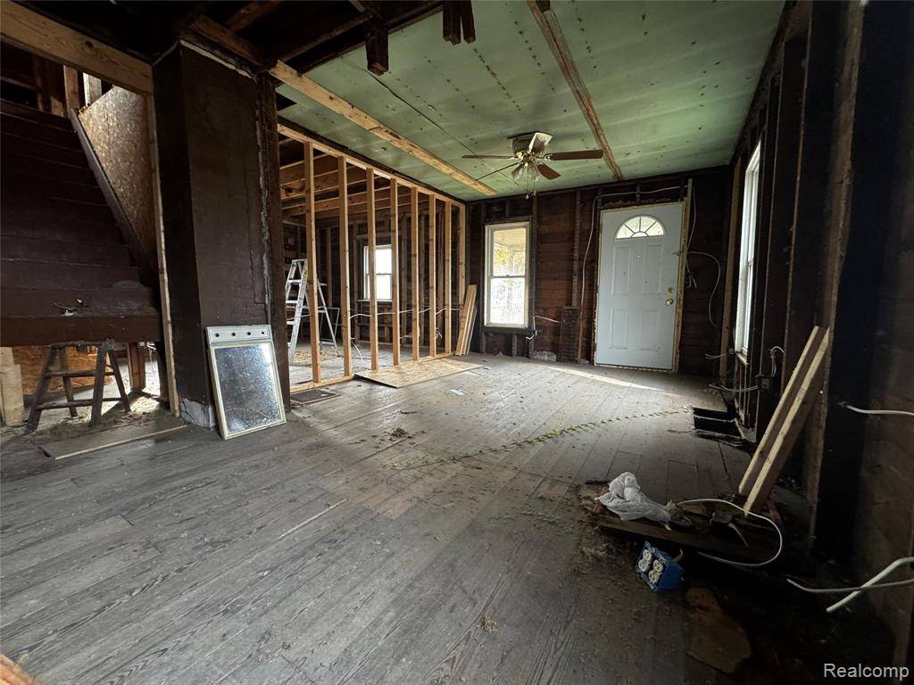 Lansing, MI 48912,637 S Clemens Avenue