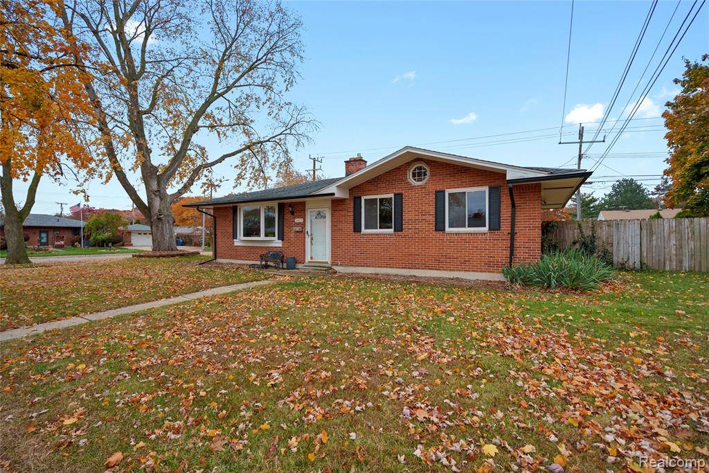 Westland, MI,34423 Tonquish Trail