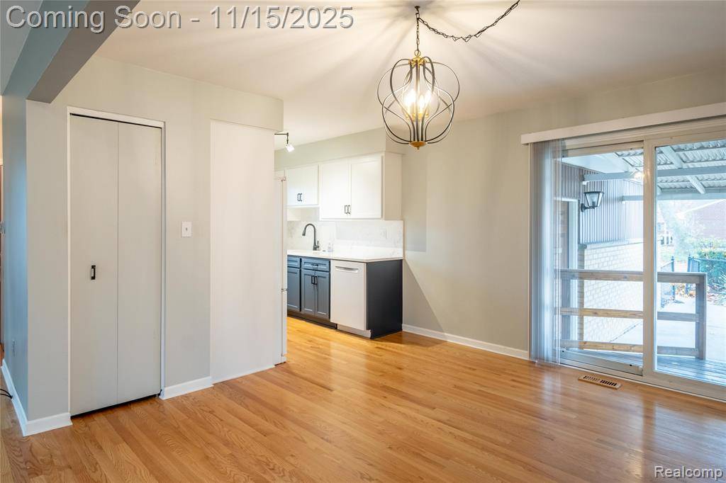 Livonia, MI 48154,14109 Arden Street