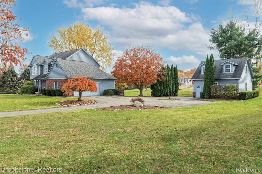 Davisburg, MI 48350,12567 BLUEBERRY Lane