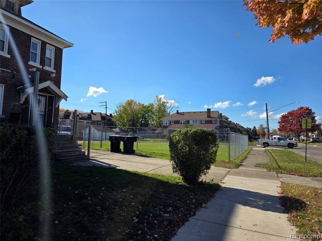 Detroit, MI 48206,3025 TUXEDO Street