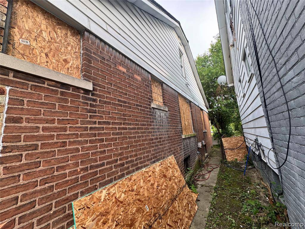 Detroit, MI 48205,14802 Liberal Street