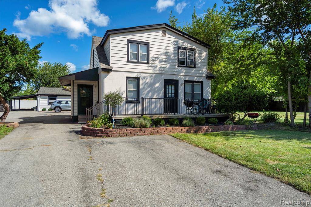 Hazel Park, MI 48030,1751 E WOODWARD HEIGHTS Boulevard