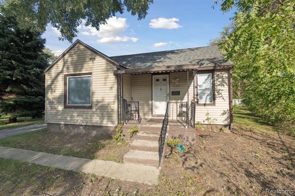 Dearborn Heights, MI 48125,5315 Edgewood Street