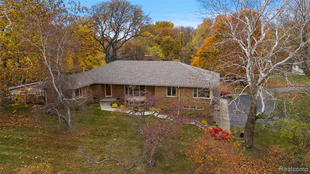 Rochester Hills, MI 48306,6400 N Rochester Road