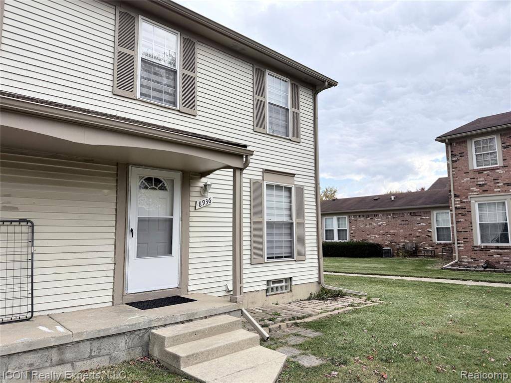 Sterling Heights, MI 48312,8936 Scotia Drive