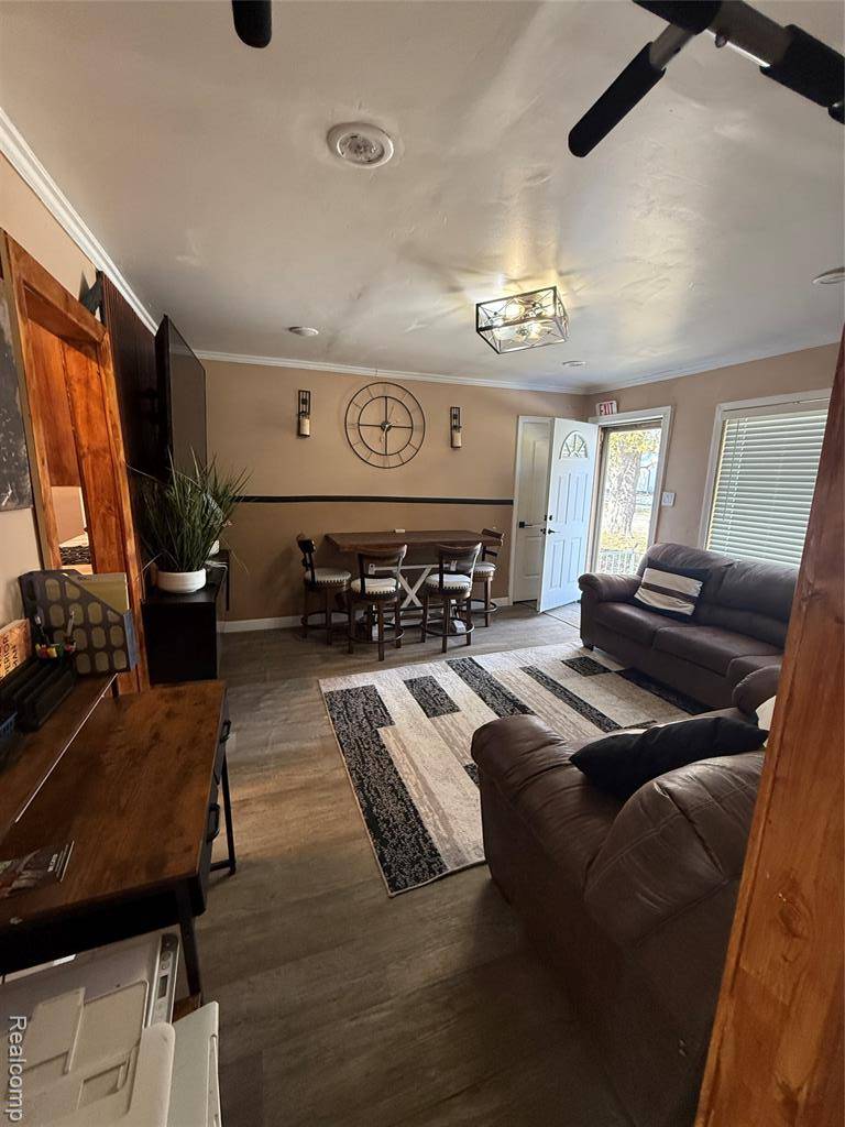 Inkster, MI 48141,27233 New York Street