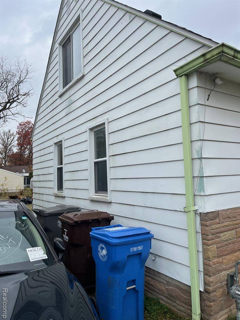 Inkster, MI 48141,26656 Kitch Street