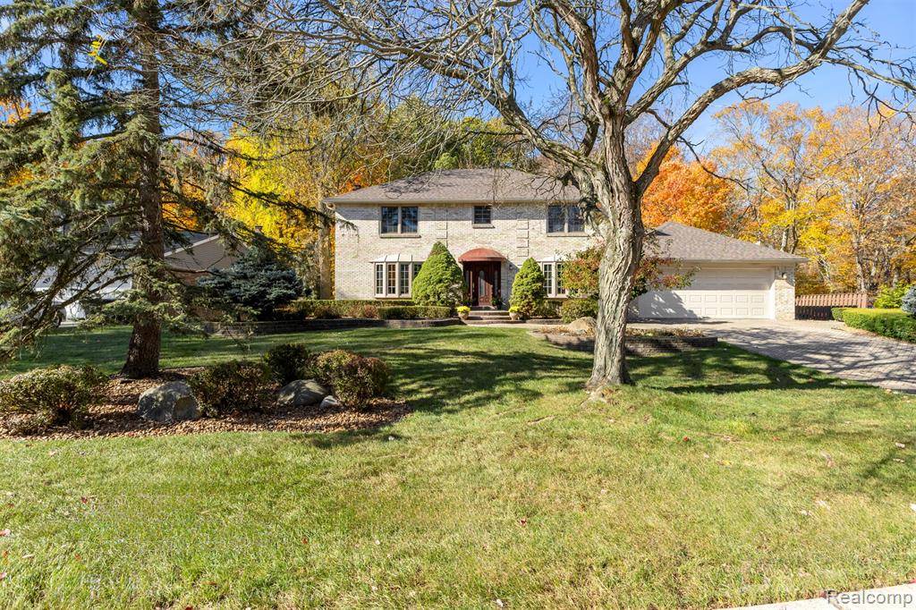 Northville, MI 48168,41804 Waterfall Road