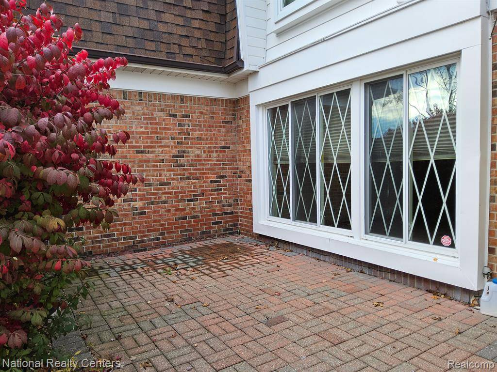 Warren, MI 48093,8676 Community Blvd Boulevard