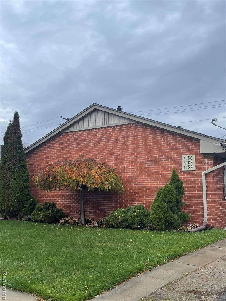 Lincoln Park, MI 48146,4192 Drouillard street 4192 Drouillard