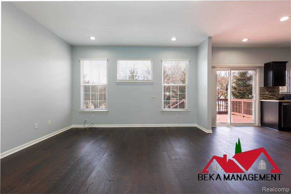 Canton, MI 48188,2098 Preserve E Circle