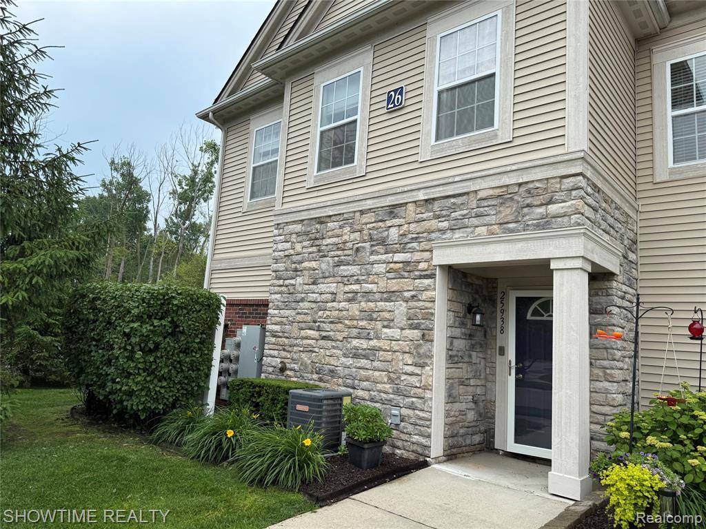 Harrison Township, MI,25938 MARITIME S Circle