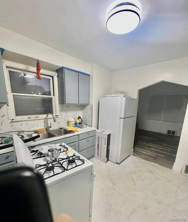 Warren, MI 48092,5620 Elmgrove Avenue