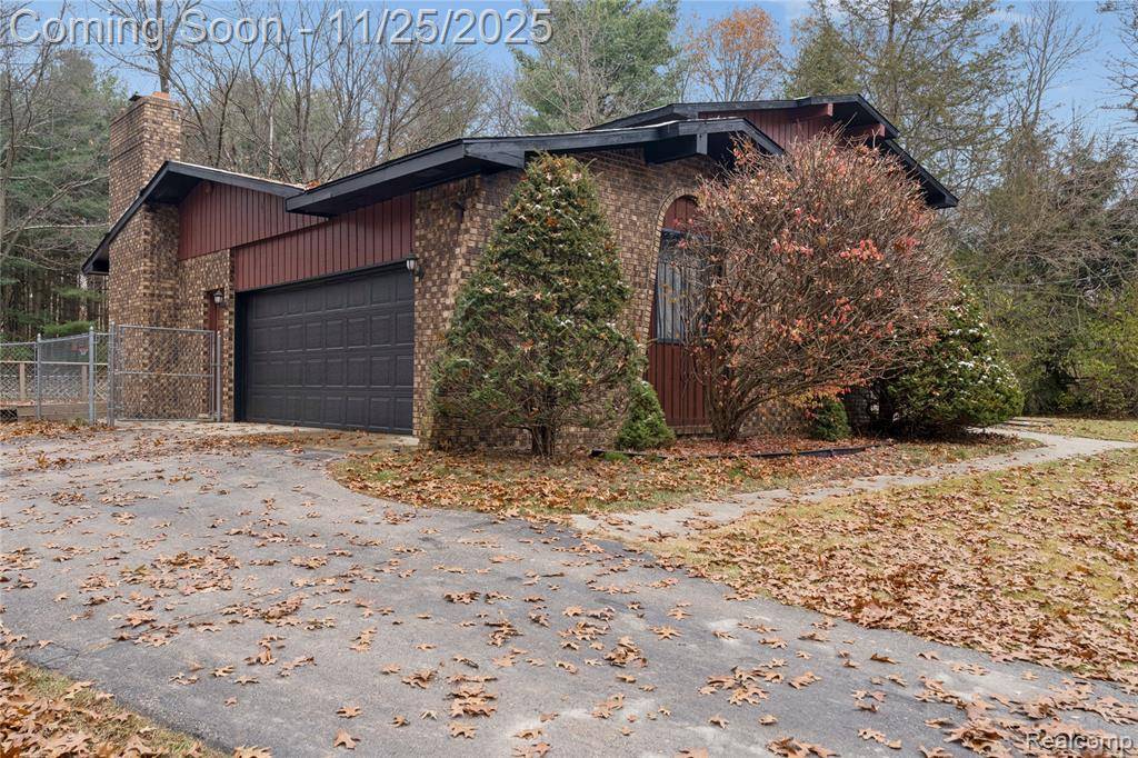 Holly, MI 48442,6570 Perryville Road