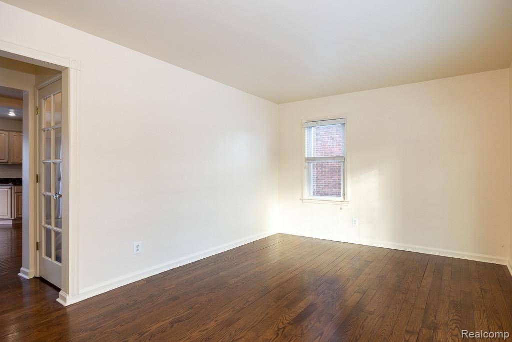 Royal Oak, MI 48067,620 CATALPA Drive