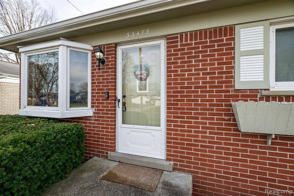 Westland, MI 48186,33475 Fernwood Street