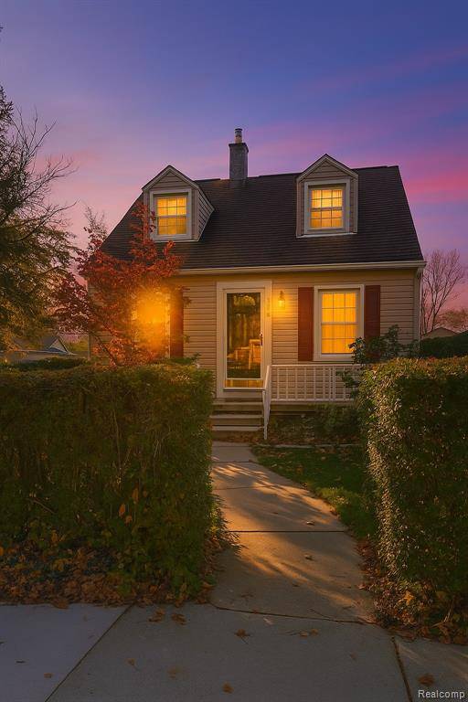 Dearborn, MI 48124,3238 Harding Street