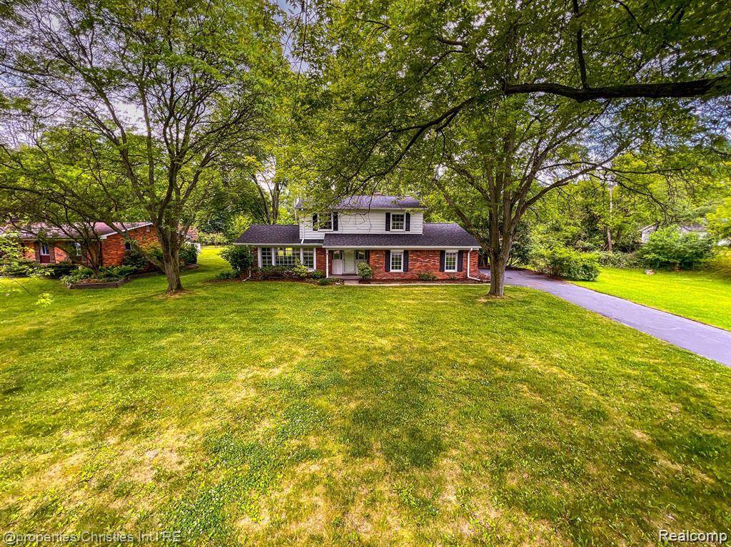 Rochester Hills, MI 48309,126 Orchardale Drive