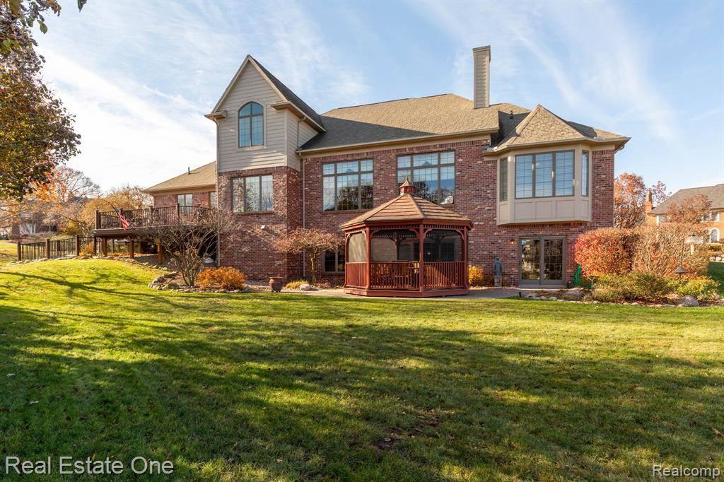 Rochester Hills, MI 48309,658 Langley Road