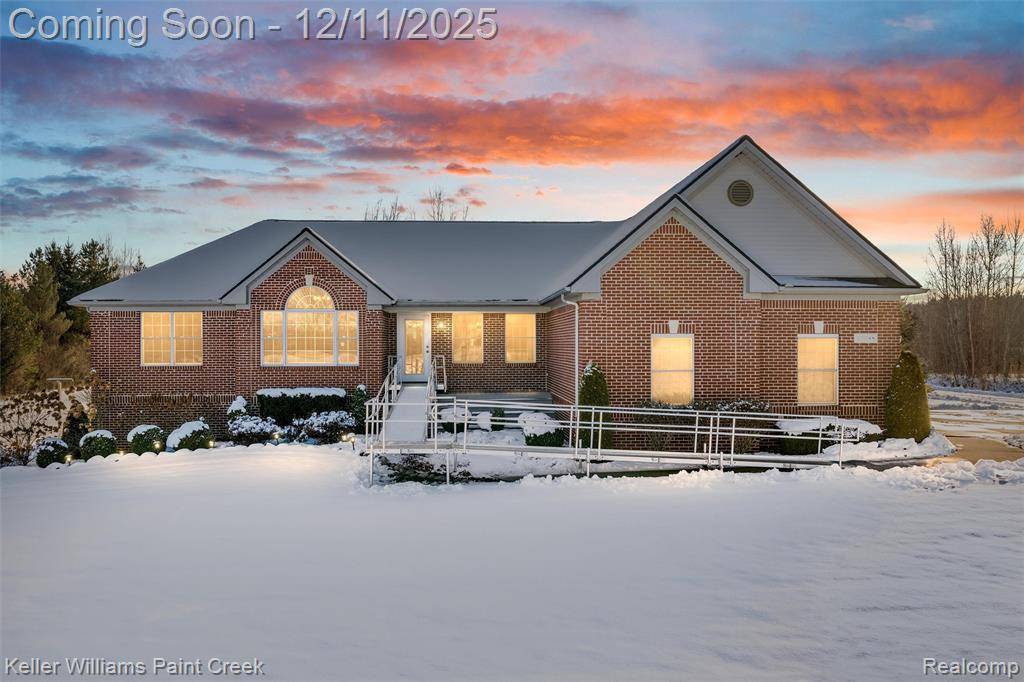 Capac, MI 48014,15289 Imlay City Road