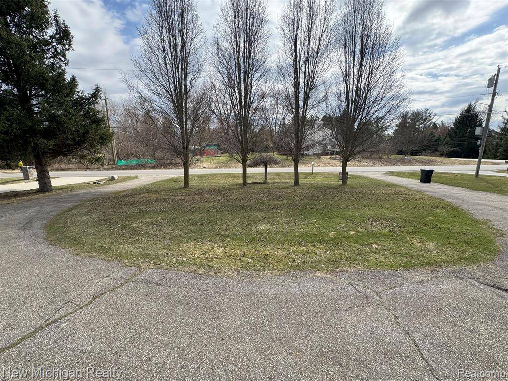 Metamora, MI 48455,3872 WOODLAND Drive