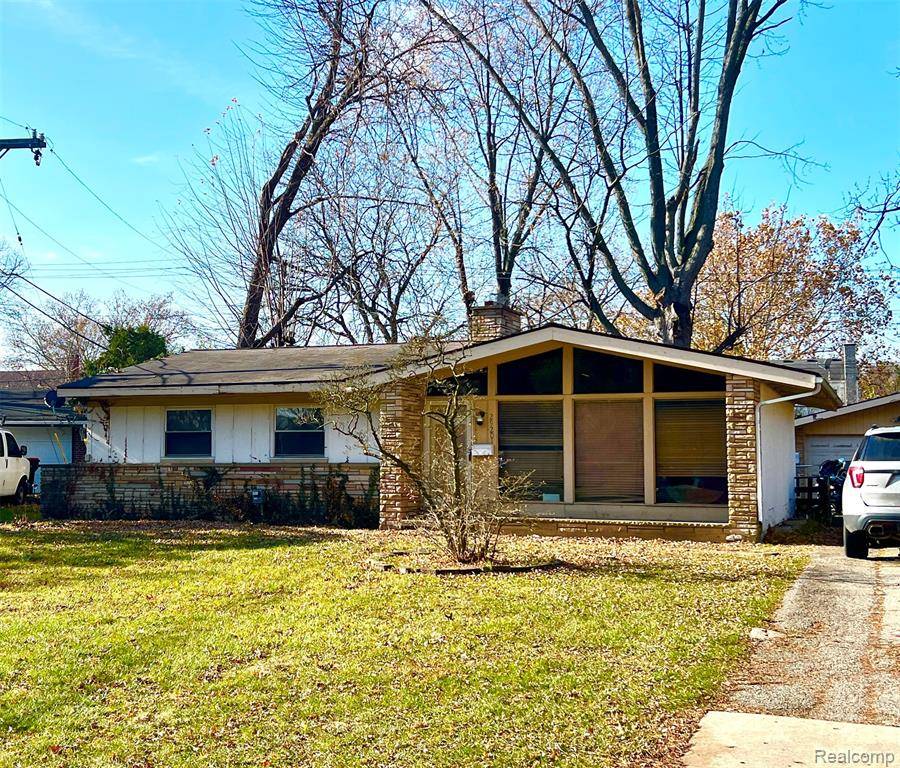 Southfield, MI 48076,29201 Southgate Drive