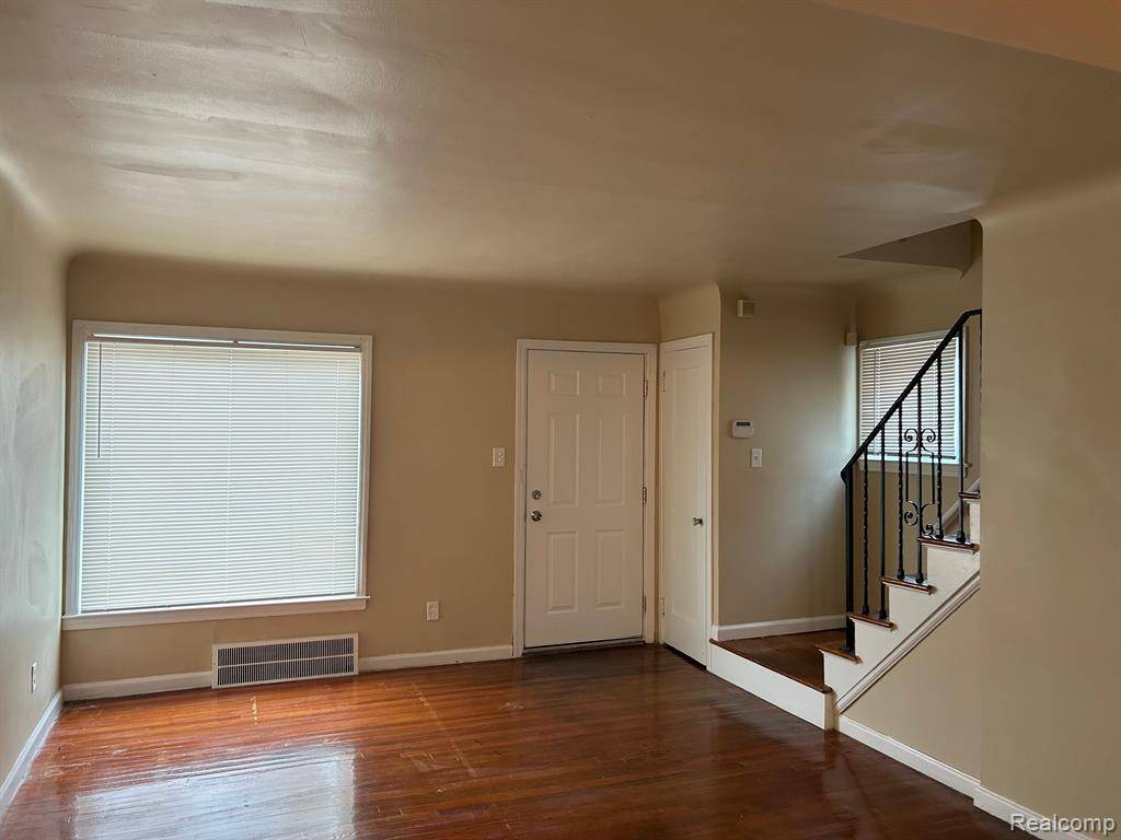 Detroit, MI 48235,18515 GREENFIELD Road