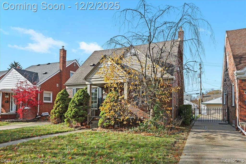 Dearborn, MI 48124,2604 Venice Street