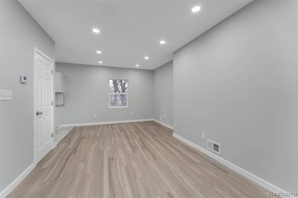 Detroit, MI 48213,5590 Springfield Street