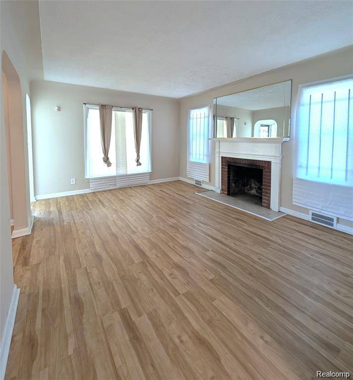 Detroit, MI 48235,16146 Prevost Street