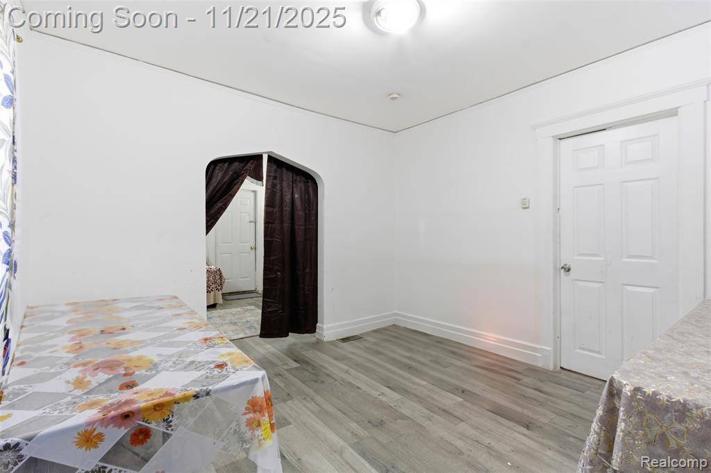 Detroit, MI 48212,5056 Charles Street