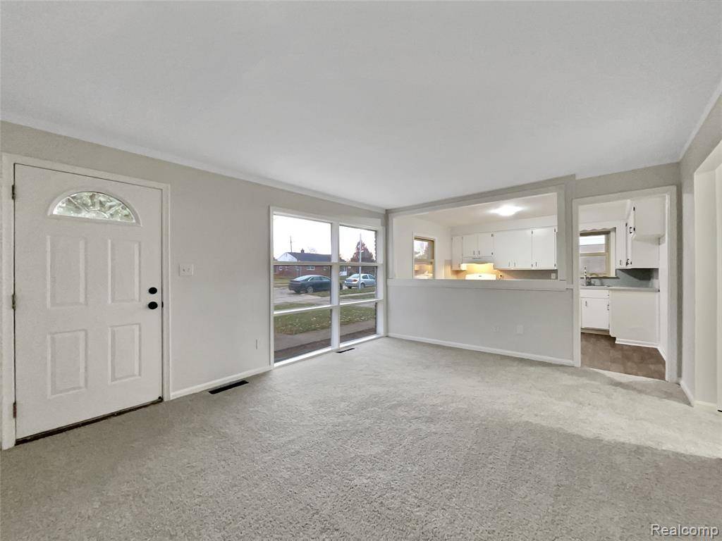 Riverview, MI 48193,18031 Hamann Street