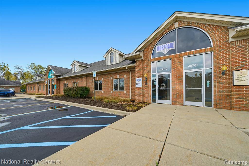 Shelby Twp, MI 48315,45679 Village Blvd