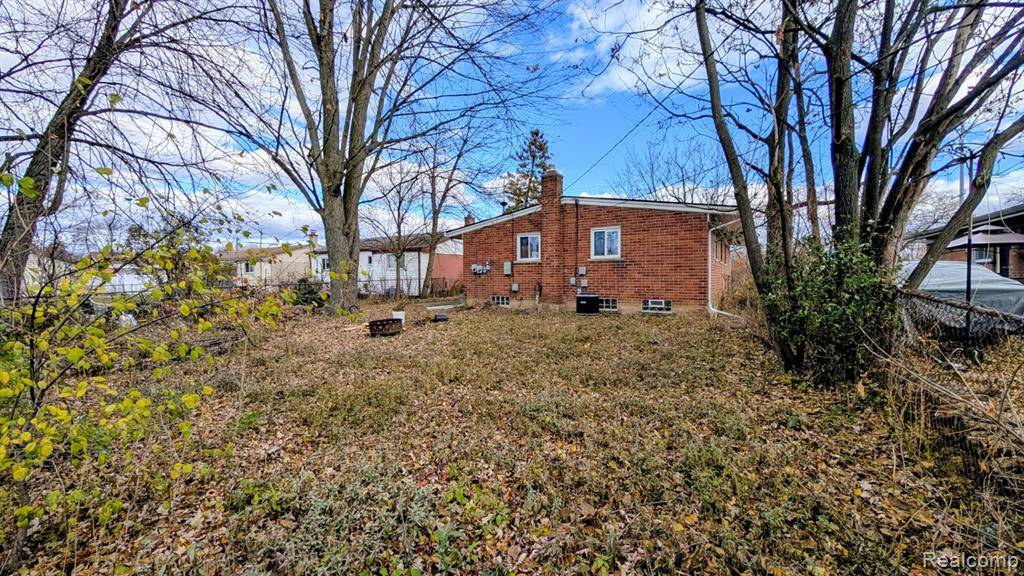 Westland, MI 48186,1072 S Venoy Road