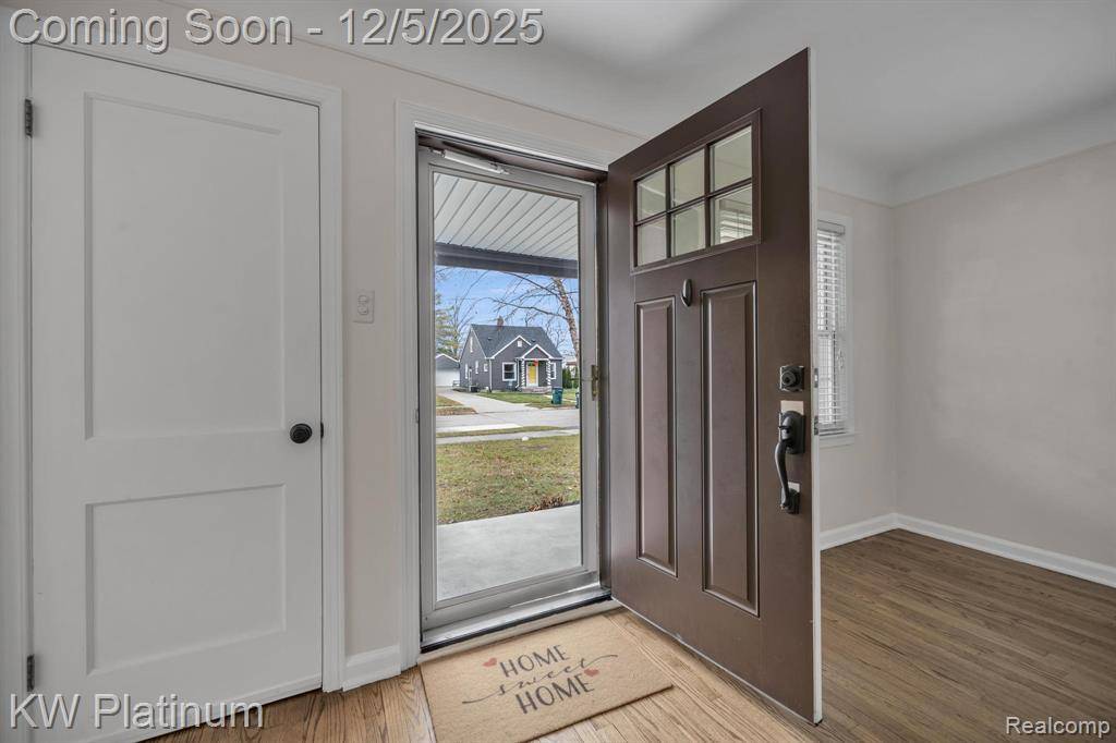 Royal Oak, MI 48067,1027 Orchard Grove Drive