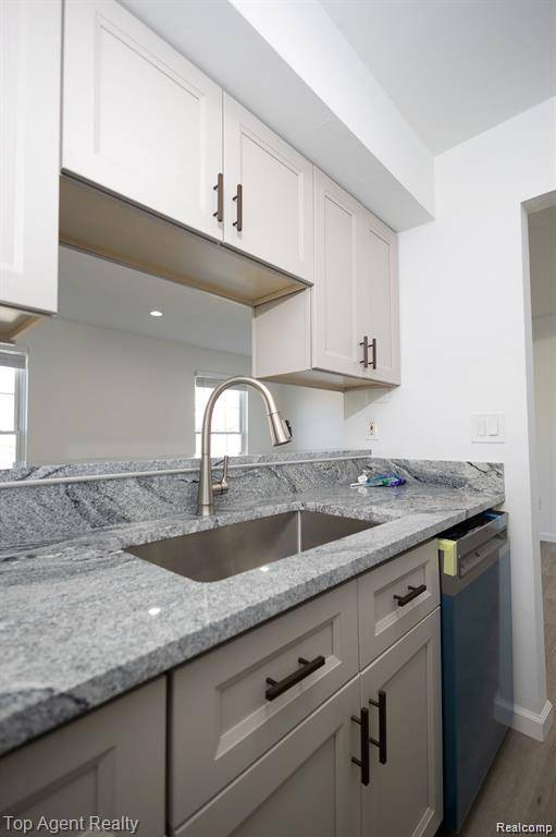 Sterling Heights, MI 48312,8841 Sunrise Drive